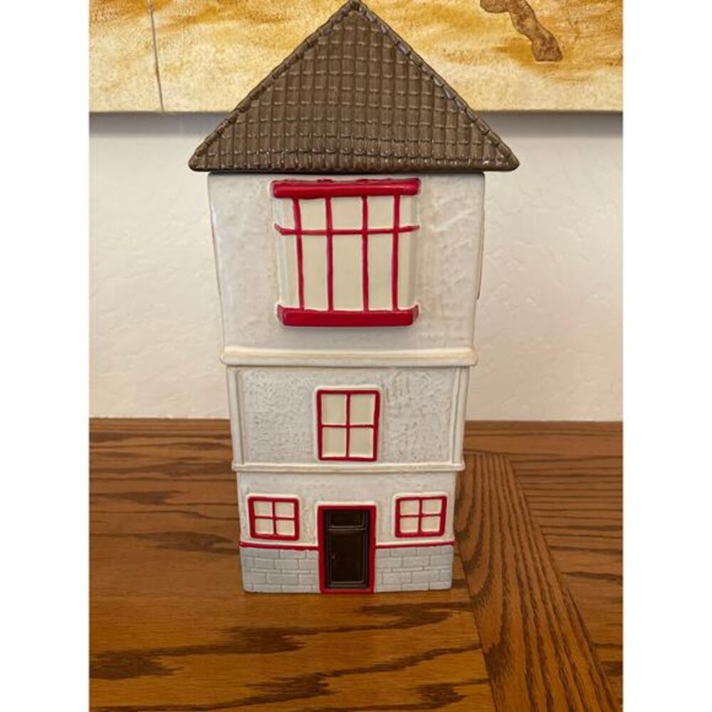 Pottery Barn Townhouse holiday Christmas cookie jar 3 tiered